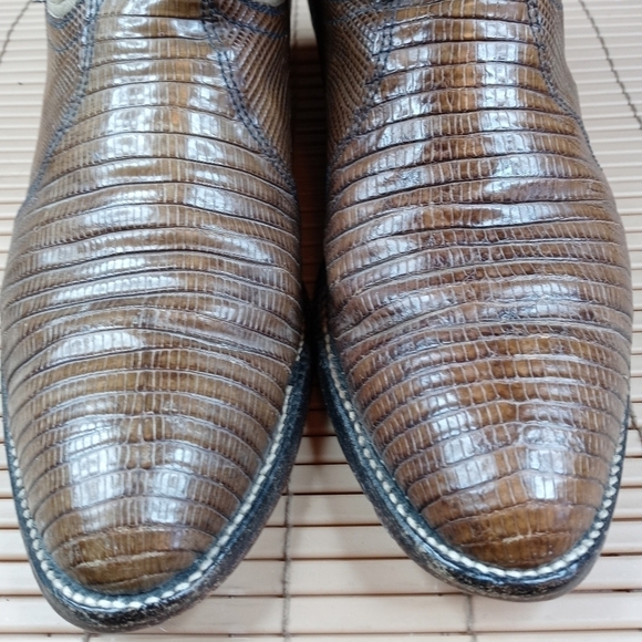 Nocona men\'s sz 8.5D brown iguana lizard boots Overall good condition. Some hee main image 6